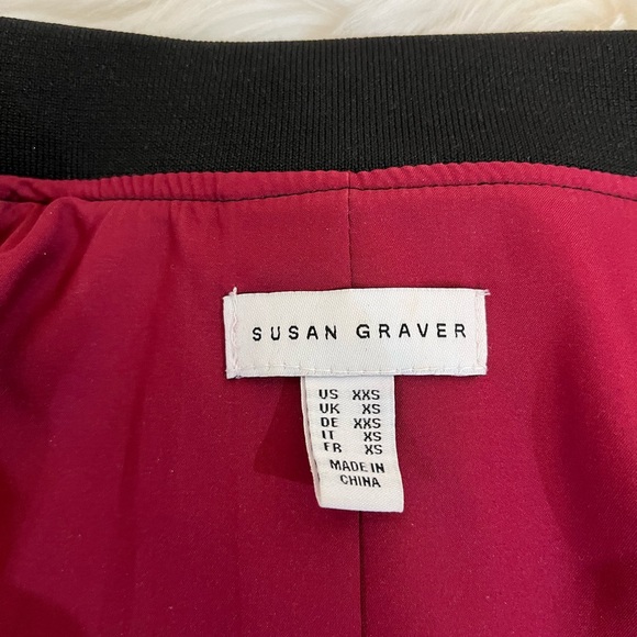 Susan Graver zip front bomber jacket with embroidered roses. Size XXS - Picture 7 of 10